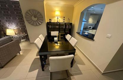 Apartment - 1 Bedroom - 2 Bathrooms for rent in East Porto Drive - Porto Arabia - The Pearl Island - Doha Apartment - 1 Bedroom - 2 Bathrooms for rent in East Porto Drive - Porto Arabia - The Pearl Island - Doha