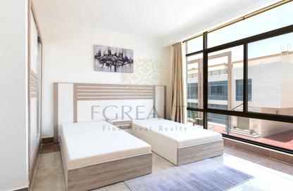 Compound - 6 - 4 for sale in Al Wakra Hotel - Al Wakra - Al Wakrah - Al Wakra