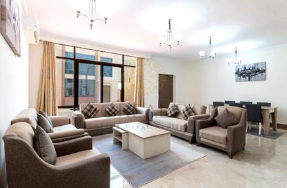Compound - 6 - 4 for sale in Al Wakra Hotel - Al Wakra - Al Wakrah - Al Wakra