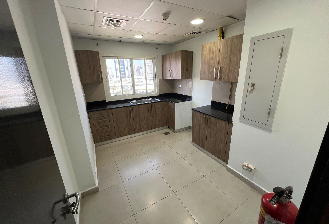 2BHK | Semi Furnished | 110 SQM | QAR 6,500 thumbnail 5