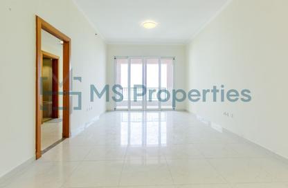 Apartment - 2 Bedrooms - 3 Bathrooms for sale in Viva West - Viva Bahriyah - The Pearl Island - Doha