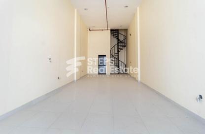 Warehouse - Studio for rent in East Industrial Street - Birkat Al Awamer - Al Wakra