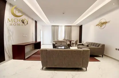 Apartment - 2 Bedrooms - 2 Bathrooms for rent in Al Mansoura - Al Mansoura - Doha