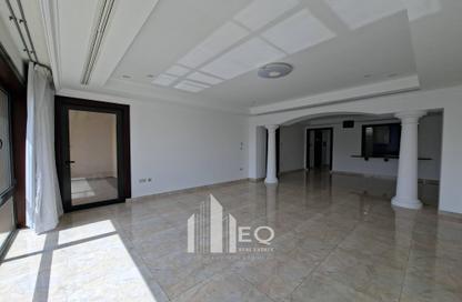 Townhouse - 2 Bedrooms - 3 Bathrooms for rent in East Porto Drive - Porto Arabia - The Pearl Island - Doha