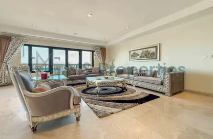 Apartment - 3 Bedrooms - 4 Bathrooms for rent in East Porto Drive - Porto Arabia - The Pearl Island - Doha Apartment - 3 Bedrooms - 4 Bathrooms for rent in East Porto Drive - Porto Arabia - The Pearl Island - Doha