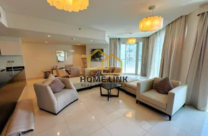 Apartment - 2 Bedrooms - 3 Bathrooms for sale in Marina Residences 195 - Marina District - Lusail
