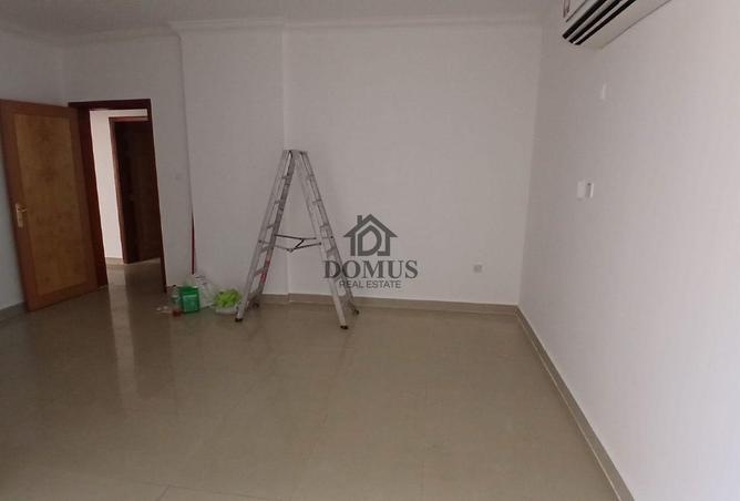 54493055 - Property Image 2