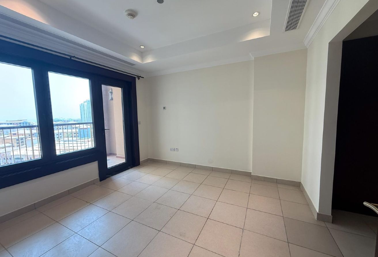 Modern 1BHK in The Pearl | Dual View thumbnail 8