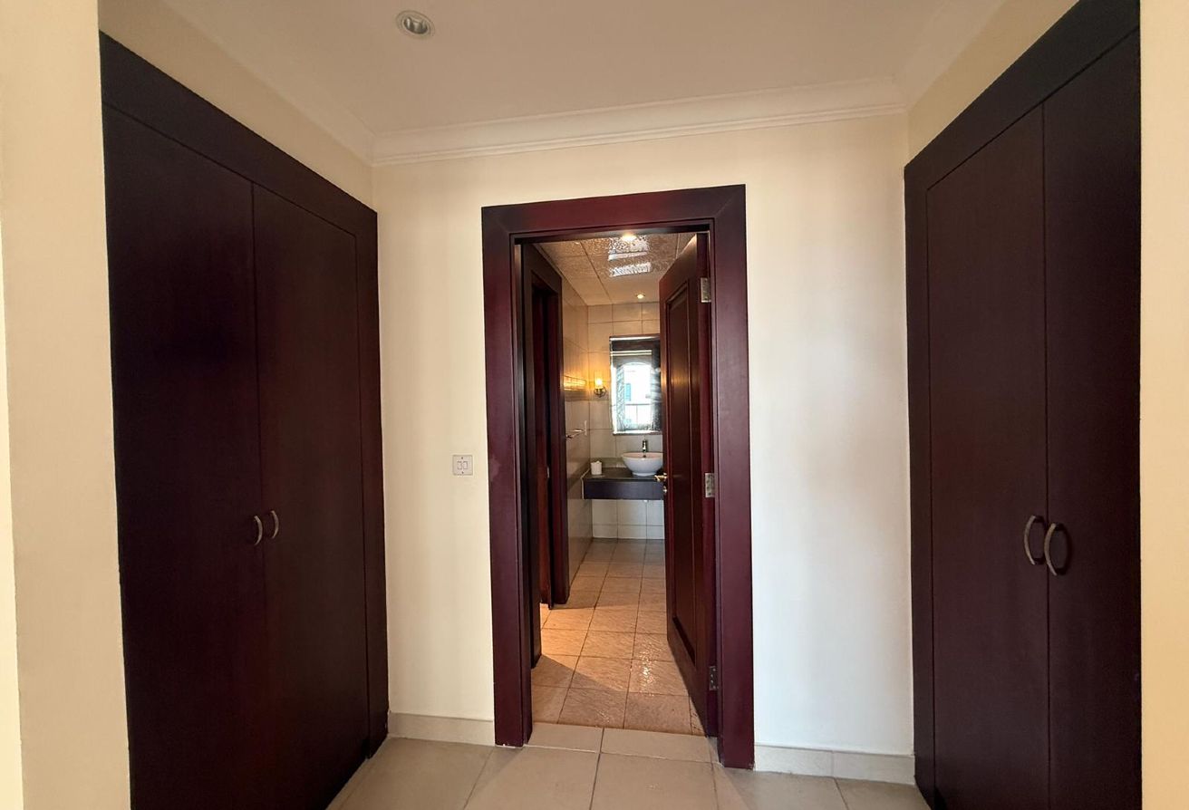 Modern 1BHK in The Pearl | Dual View thumbnail 7