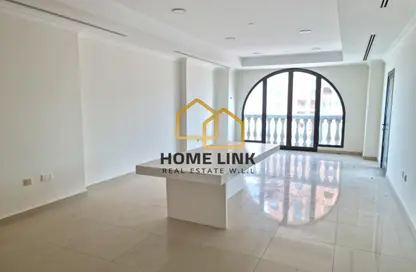 Apartment - 2 Bedrooms - 3 Bathrooms for rent in West Porto Drive - Porto Arabia - The Pearl Island - Doha