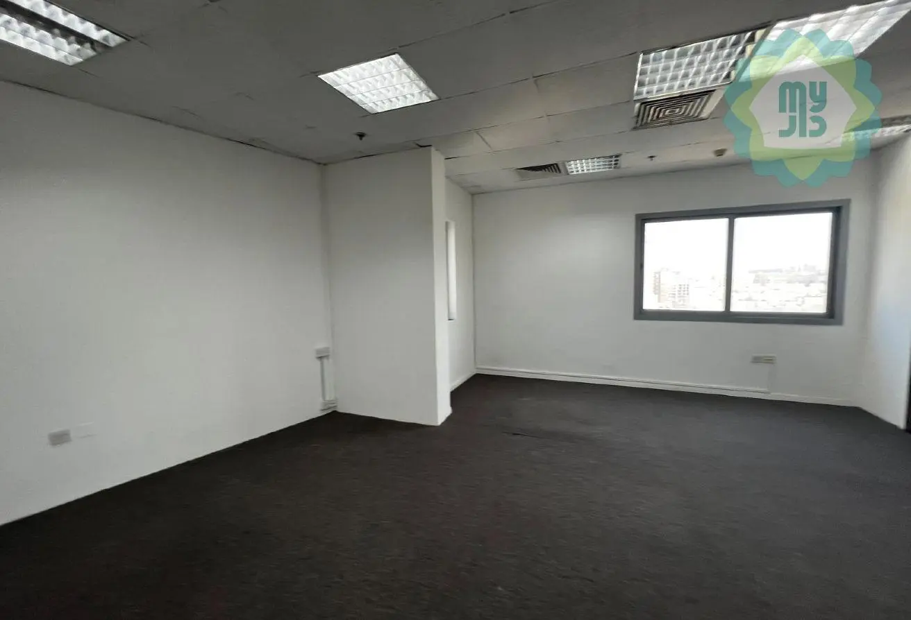 63132848 - Property Main Image
