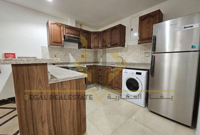 934700 - Property Image 2