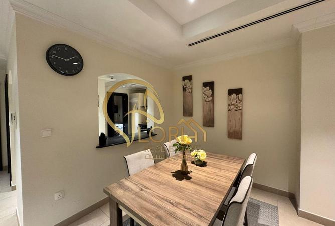 54927702 - Property Image 2