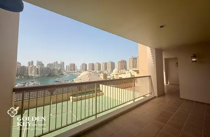Apartment - 2 Bedrooms - 3 Bathrooms for sale in West Porto Drive - Porto Arabia - The Pearl Island - Doha