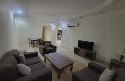 شقة - 2 غرف نوم - 2 حمامات للايجار في شارع ثابت بن زايد - المنصورة - الدوحة