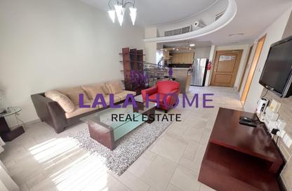 Apartment - 1 Bedroom - 2 Bathrooms for rent in Musheireb Tower - Musheireb - Musheireb - Doha Apartment - 1 Bedroom - 2 Bathrooms for rent in Musheireb Tower - Musheireb - Musheireb - Doha
