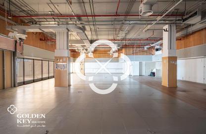 Shop - Studio for rent in Lusail Residence - Marina District - Lusail