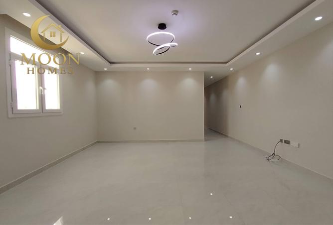 52864084 - صورة العقار 2