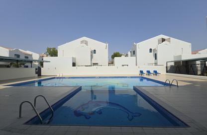 مجمع سكني - 3 - 3 للايجار في شارع عقبة بن نافع - طريق المطار القديم - الدوحة