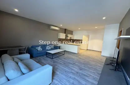Apartment - 1 Bedroom - 1 Bathroom for rent in Izghawa - Izghawa - Doha
