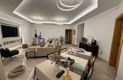 Apartment - 2 Bedrooms - 4 Bathrooms for rent in Floresta Gardens - Floresta Gardens - The Pearl Island - Doha