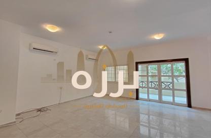 Villa - 3 Bedrooms - 4 Bathrooms for rent in Al Luqta - Al Luqta - Doha