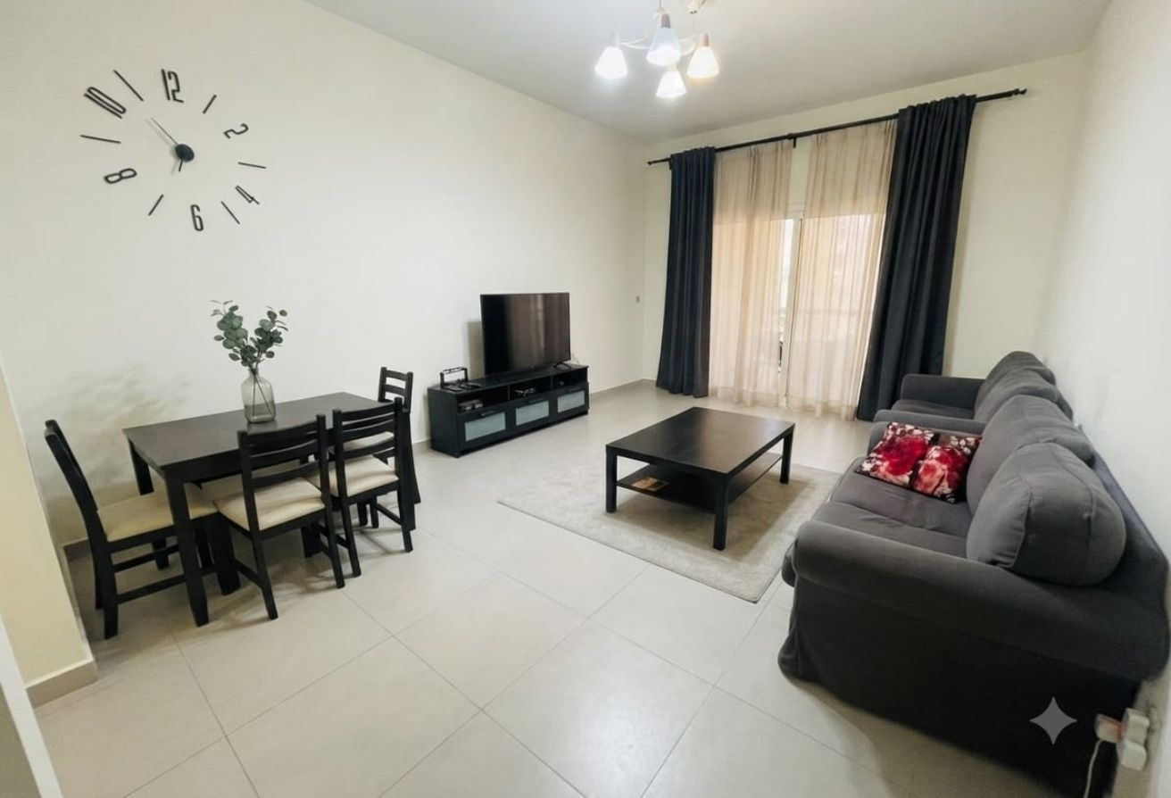 ELEGANT 1BEDROOM FULLY FURNISHED WITH BALCONY thumbnail 12