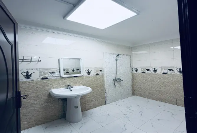 55378900 - Property Image 3
