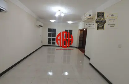 Compound - 4 Bedrooms - 5 Bathrooms for rent in Al Nuaija Street - Al Hilal West - Al Hilal - Doha