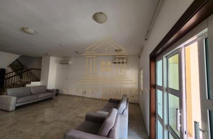 Villa - 4 Bedrooms - 5 Bathrooms for rent in Al Messila - Al Messila - Doha