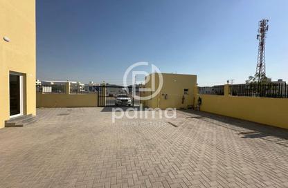 Warehouse - Studio - 3 Bathrooms for rent in East Industrial Street - Birkat Al Awamer - Al Wakra