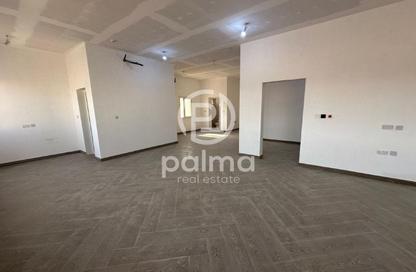 Warehouse - Studio - 3 Bathrooms for rent in East Industrial Street - Birkat Al Awamer - Al Wakra