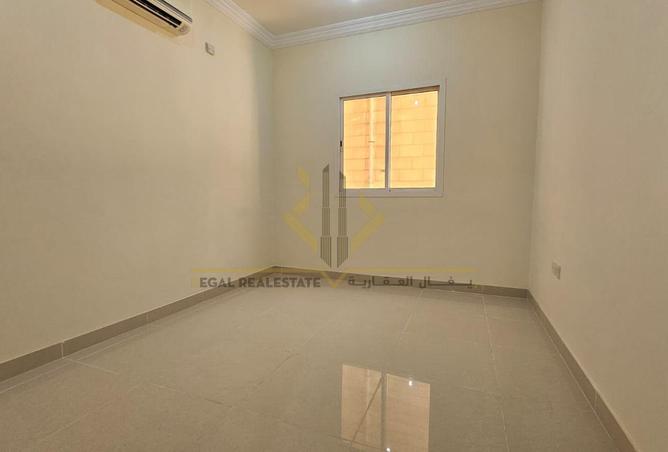 55442874 - Property Main Image