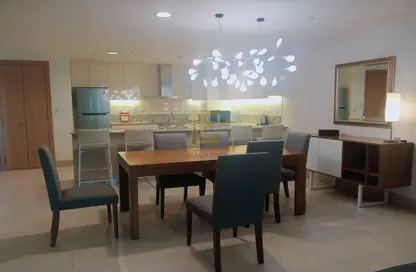 شقة - 4 غرف نوم - 5 حمامات للايجار في فيفا بحرية - جزيرة اللؤلؤة - الدوحة