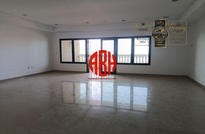 Apartment - 3 Bedrooms - 5 Bathrooms for rent in East Porto Drive - Porto Arabia - The Pearl Island - Doha