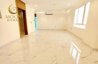 Apartment - 2 - 2 for rent in Al Mansoura - Al Mansoura - Doha