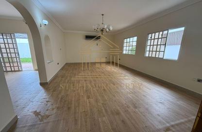 Villa - 4 Bedrooms - 5 Bathrooms for rent in Al Soudan - Al Soudan - Doha