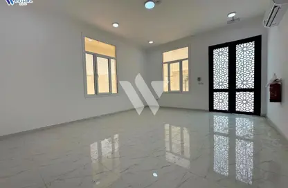 Villa - 7 Bedrooms - 6 Bathrooms for rent in Umm Al Amad - Umm Al Amad - Al Shamal