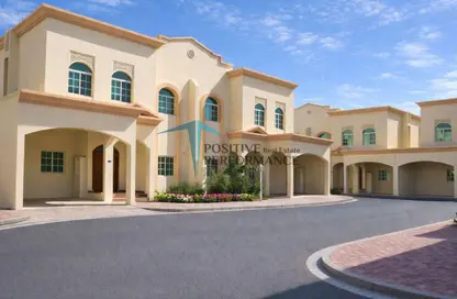 Villa - 5 Bedrooms - 4 Bathrooms for rent in Duhail Villas - Al Duhail - Doha