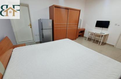 Apartment - Studio - 1 for rent in Najma Street - Najma - Doha