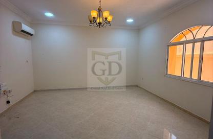 Apartment - Studio - 1 for rent in Al Maamoura - Al Maamoura - Doha