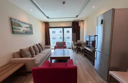 Apartment - 2 Bedrooms - 3 Bathrooms for rent in Al Sadd Road - Al Sadd - Doha