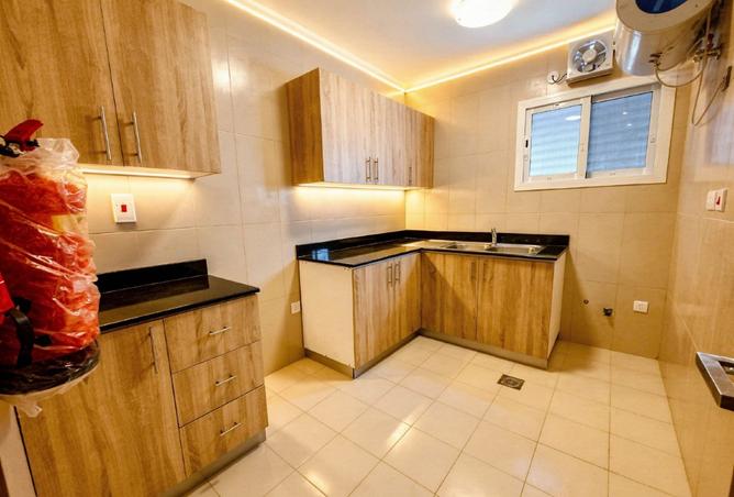 1004852 - Property Image 2