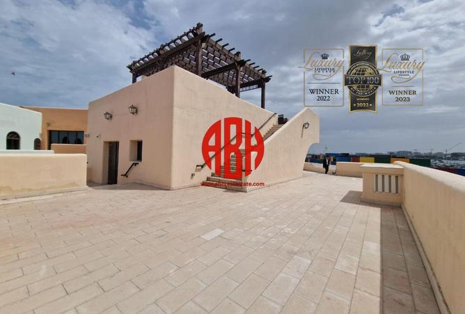 53423655 - Property Image 2