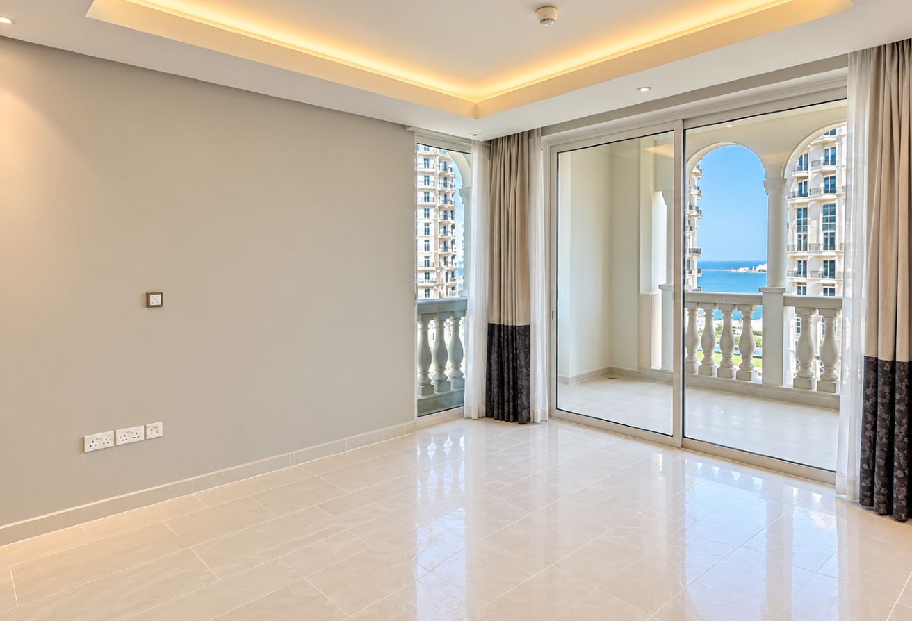 SEA VIEW | BRIGHT INTERIORS | CLOSED KITCHEN thumbnail 9