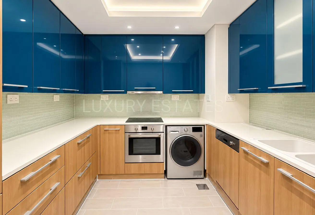 63696092 - Property Main Image
