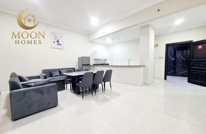 Apartment - 1 - 1 for rent in Umm Ghwailina Comm - Umm Ghuwalina - Umm Ghuwailina - Doha