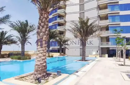 Apartment - 2 Bedrooms - 3 Bathrooms for rent in Lusail Marina Heights - Marina District - Lusail