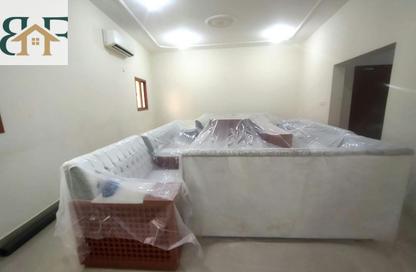 Apartment - 3 - 2 for rent in Umm Ghwailina Comm - Umm Ghuwalina - Umm Ghuwailina - Doha