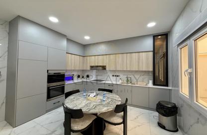 Villa - 6 - 6 for sale in Al Hadara Street - Al Thumama - Doha